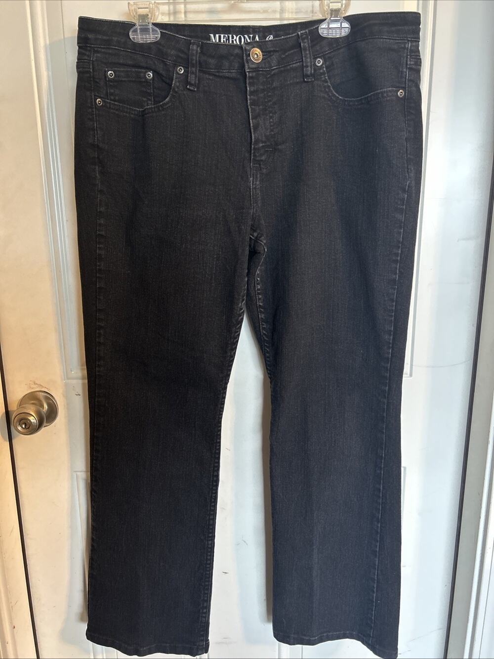 Merona Women's Boot Cut Jeans 16S Fit4 Black